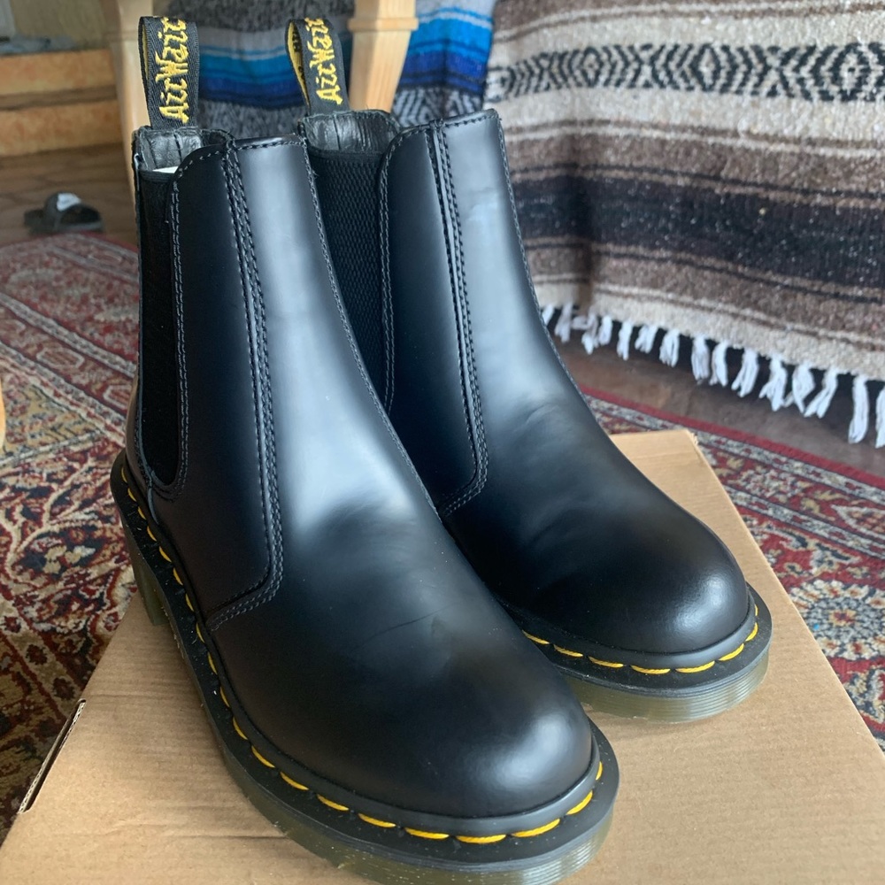 Dr. Martens Cadence Heeled Chelsea Smooth Leather Boots